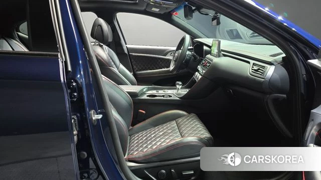 Genesis G70 id 4953175 из Кореи 18