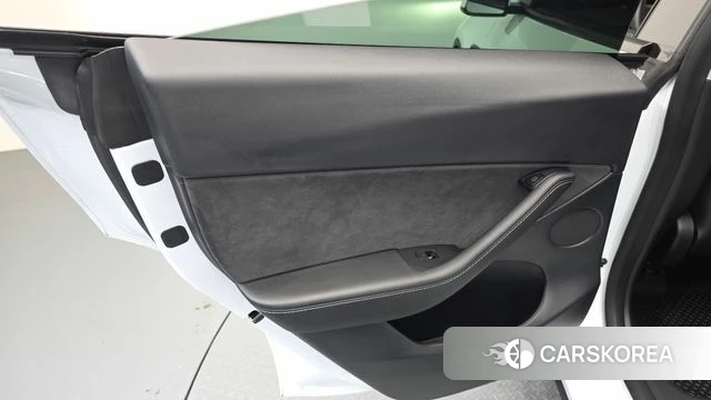 Tesla Model Y id 5002703 из Кореи 18