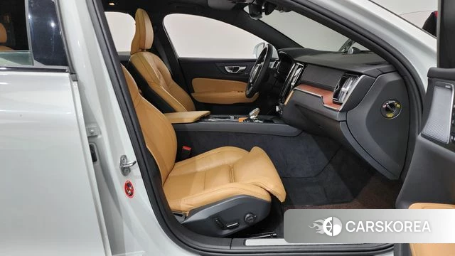 Volvo V60 Cross-Country 2nd Generation id 4904881 из Кореи 18