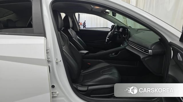 Hyundai Avante Hybrid (CN7) id 5027519 из Кореи 18