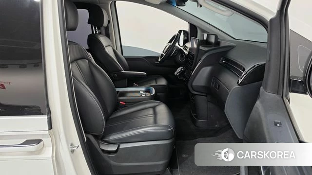 Hyundai Staria id 5022209 из Кореи 18