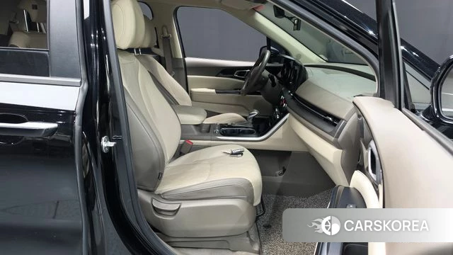 Kia Carnival 4th generation id 5018048 из Кореи 18