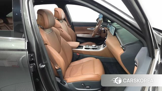 Genesis GV70 id 4950151 из Кореи 18