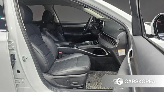 Hyundai The New Grandeur IG Hybrid id 4936814 из Кореи 18