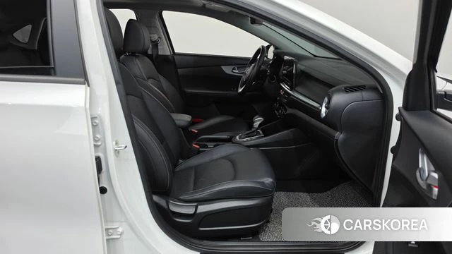 Kia The New K3 2nd generation id 4959145 из Кореи 18