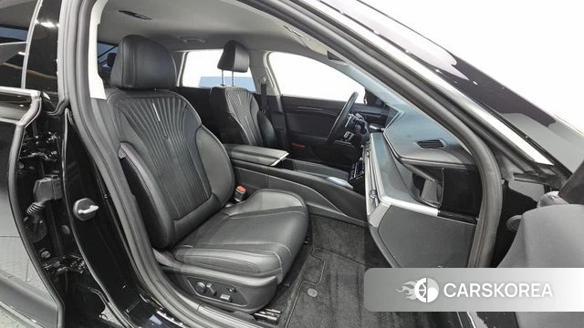 Hyundai Grandeur (GN7) id 5039983 из Кореи 18
