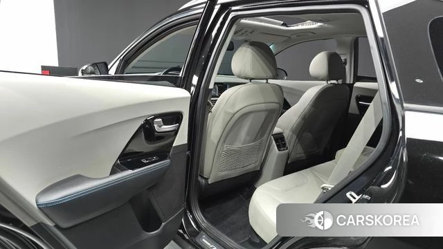 Kia Niro id 5048424 из Кореи 19