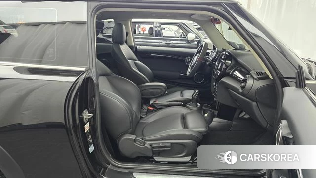 Mini Cooper id 5034968 из Кореи 18
