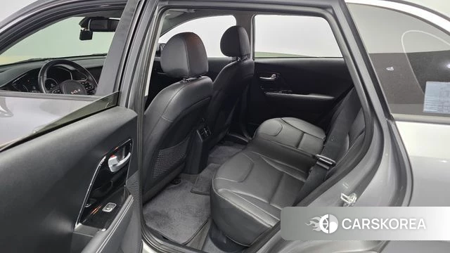 Kia Niro EV id 5053644 из Кореи 18