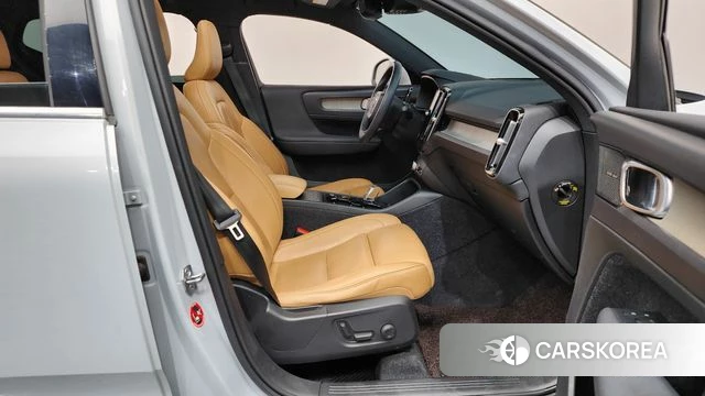 Volvo XC40 id 4625945 из Кореи 19
