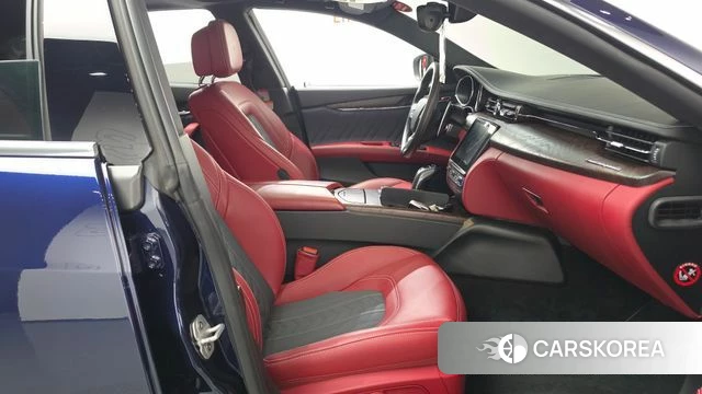 Maserati Quattroporte id 4993126 из Кореи 18