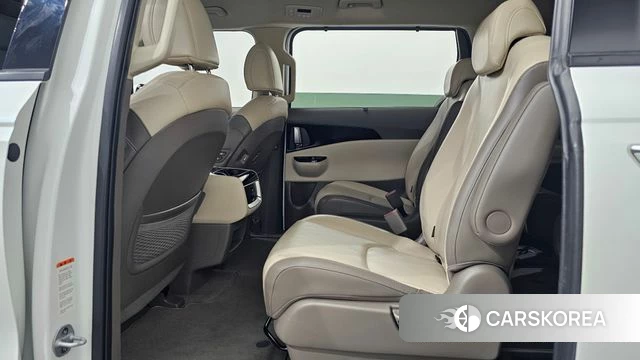 Kia Carnival 4th generation id 4905116 из Кореи 18