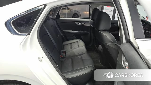 Kia Come New K3 id 4967444 из Кореи 18