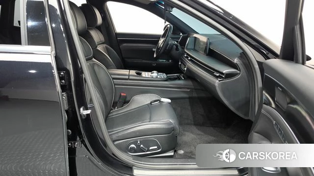 Genesis G90 (RS4) id 4958414 из Кореи 18