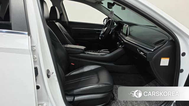 Hyundai Sonata Hybrid (DN8) id 4941965 из Кореи 18