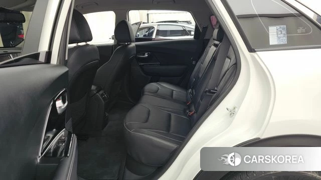 Kia Niro EV id 4997651 из Кореи 18