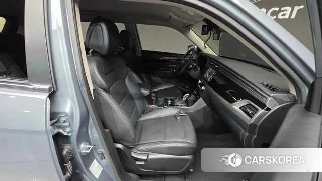 Ssangyong Beautiful Korando id 4921931 из Кореи 18
