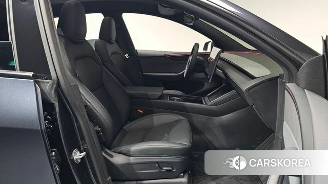 Tesla Model Y id 4916131 из Кореи 18