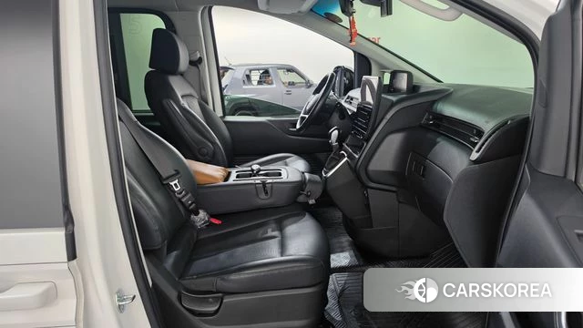 Hyundai Staria id 5038988 из Кореи 18