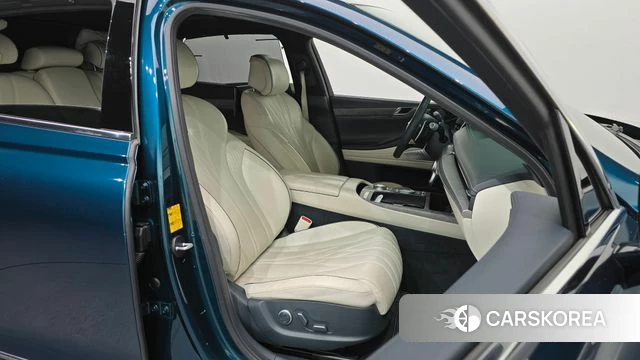 Genesis Electrified G80 (RG3) id 4986789 из Кореи 18