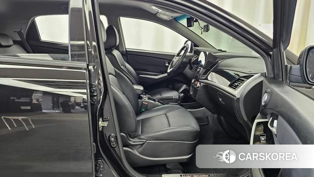 Ssangyong New Style Korando C id 4967733 из Кореи 18