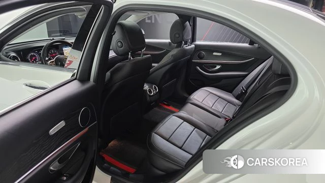 Mercedes-Benz E-Class W213 id 5023778 из Кореи 18