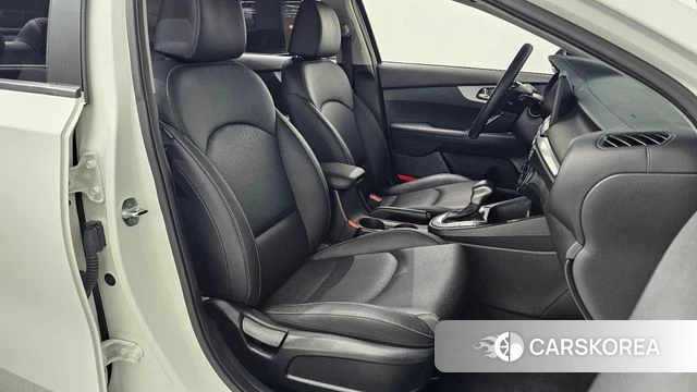 Kia The New K3 2nd generation id 4917476 из Кореи 18