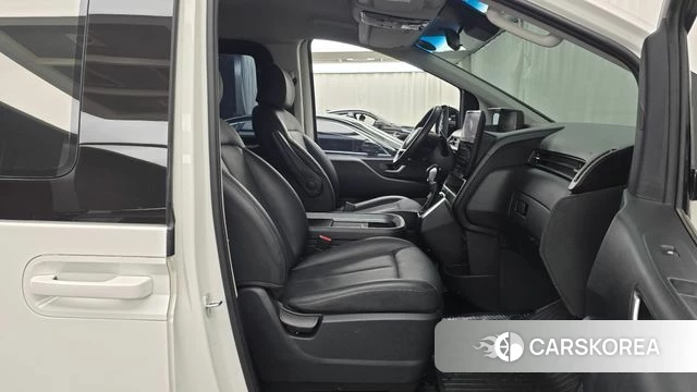 Hyundai Staria id 4735440 из Кореи 18