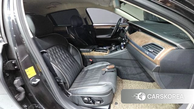 Genesis G90 id 5018737 из Кореи 18