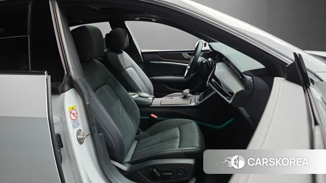 Audi A7 (4K) id 4929483 из Кореи 18