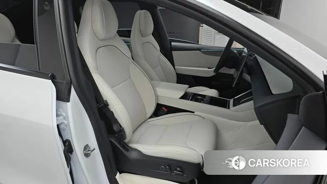 Tesla Model Y id 5015586 из Кореи 18