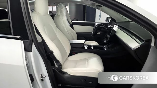 Tesla Model Y id 5047589 из Кореи 18