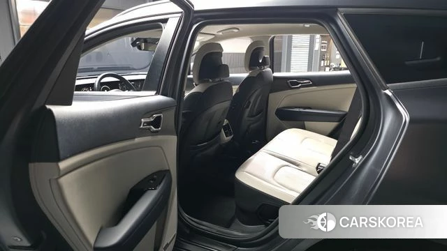 Kia Sportage 5th Generation Hybrid id 5022592 из Кореи 18