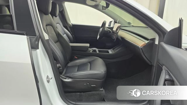 Tesla Model Y id 4951970 из Кореи 18