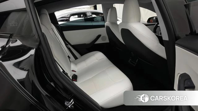 Tesla Model 3 id 5015924 из Кореи 18