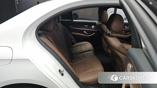 Mercedes-Benz E-Class W213 id 5028377 из Кореи 18
