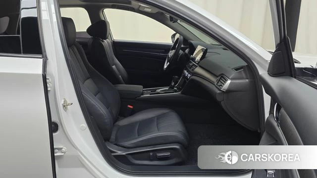 Honda Accord 10th Generation id 4978194 из Кореи 18