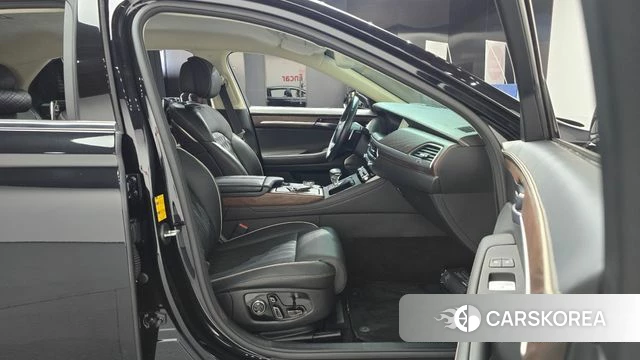 Genesis G90 id 4952141 из Кореи 18