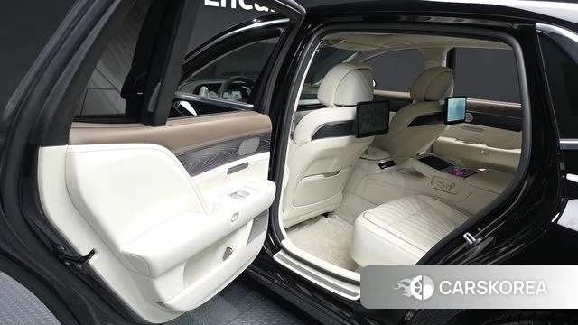 Genesis G90 (RS4) id 4985773 из Кореи 18