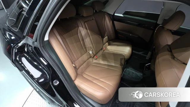 Hyundai Grandeur (GN7) id 5021986 из Кореи 18