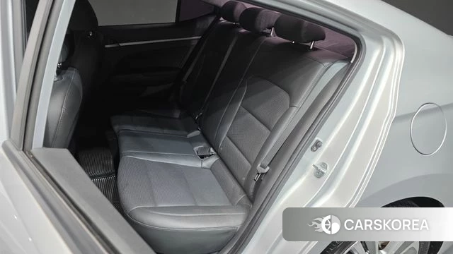 Hyundai Avante AD id 4993621 из Кореи 18