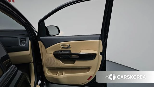 Kia The New Carnival id 4987827 из Кореи 18
