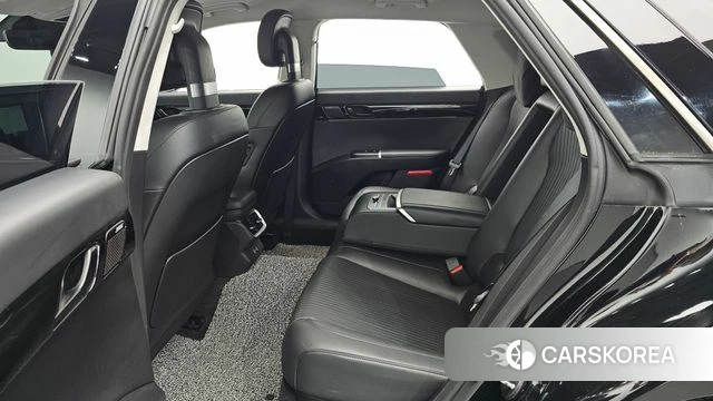 Hyundai Grandeur (GN7) id 5039733 из Кореи 18