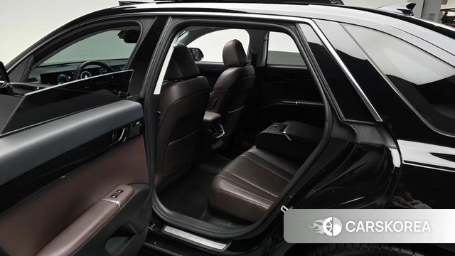 Hyundai Grandeur (GN7) id 5016755 из Кореи 18