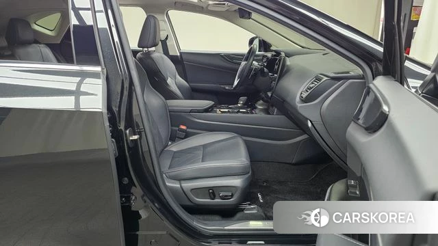 Lexus NX350h Second generation id 4995994 из Кореи 18
