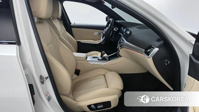 BMW 3 Series (G20) id 5034213 из Кореи 18