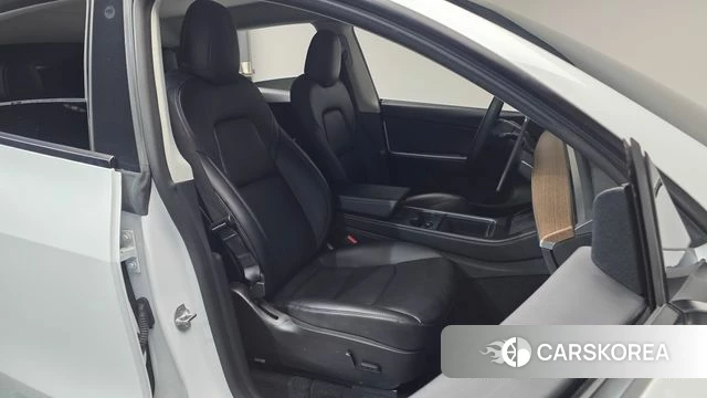 Tesla Model Y id 5017185 из Кореи 18