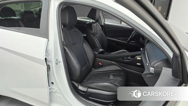 Hyundai Avante Hybrid (CN7) id 4950893 из Кореи 18