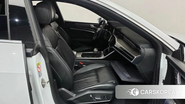 Audi A7 (4K) id 4966868 из Кореи 18