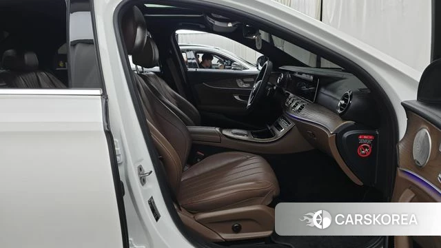 Mercedes-Benz E-Class W213 id 5026870 из Кореи 18